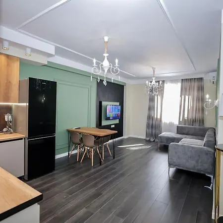 Appartamento Miku - Impressive 1 Bedroom Downtown Tirana