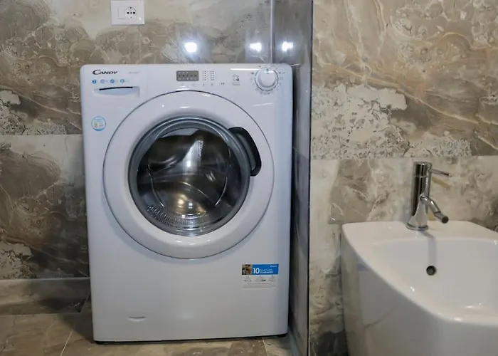 Miku - Impressive 1 Bedroom Downtown * تيرانا